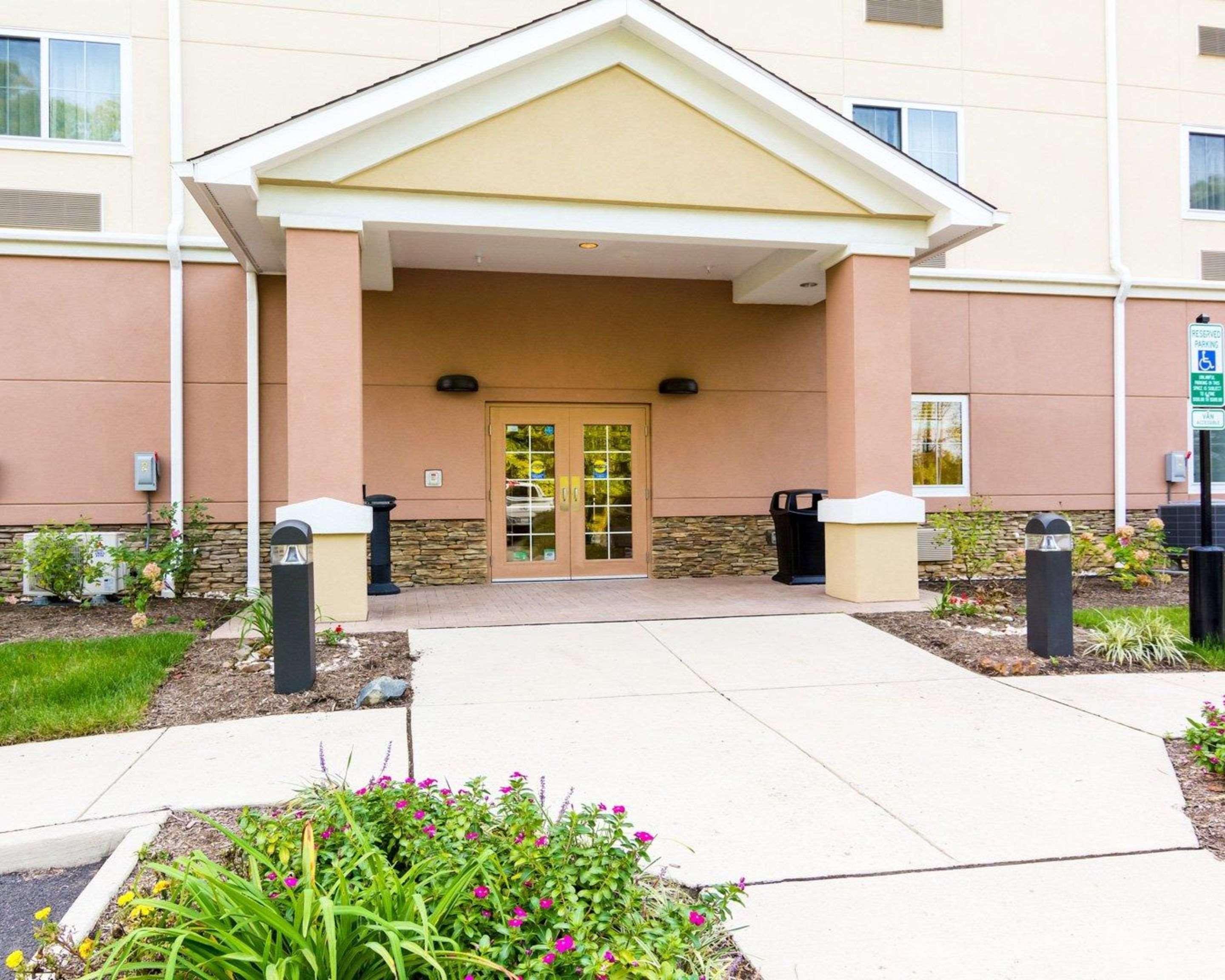 Suburban Studios Quantico Stafford Exterior photo